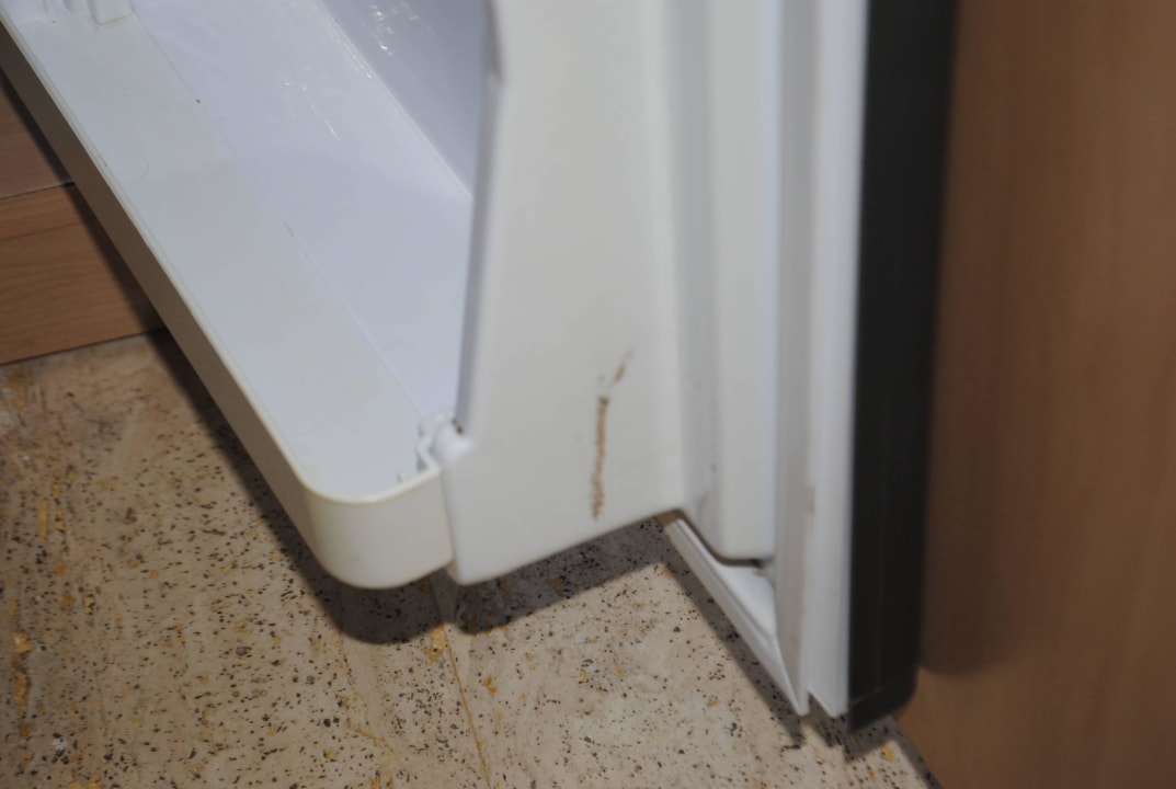 Das ist der Kühlschrank mit haaren und Dreck Grand Yazici Club Marmaris Palace