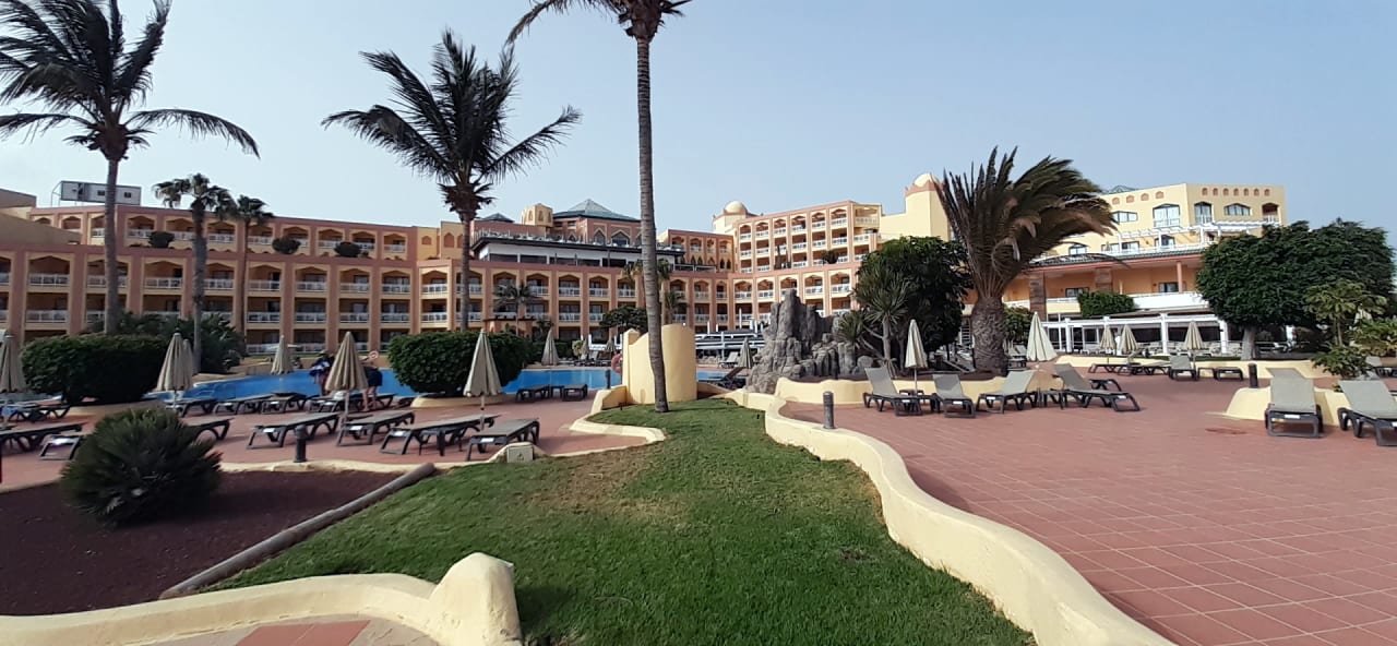 Außenansicht H10 Playa Esmeralda - Adults only