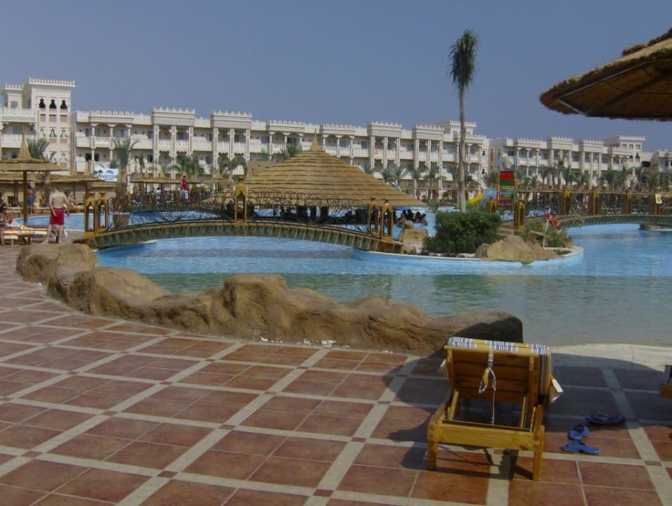 Tolle Poolanlage Pickalbatros Palace Resort
