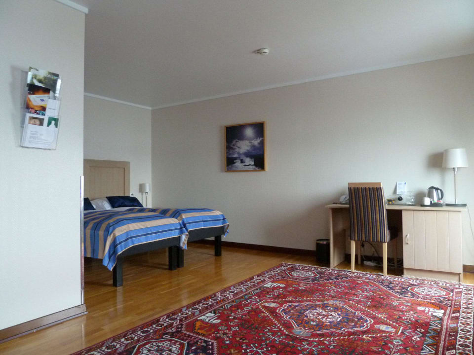 Schlafalkoven und Schreibtisch Hotel Fauske