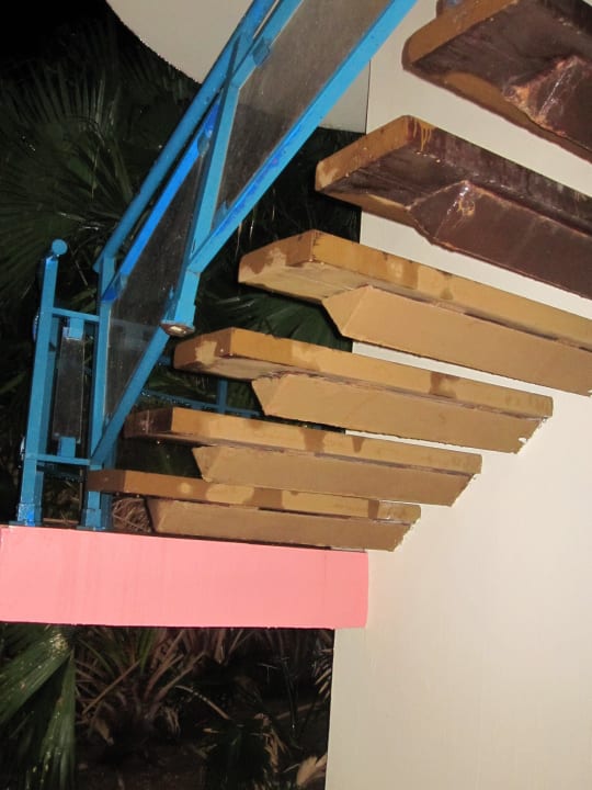 Zerstörtes Geländer Muthu Playa Varadero