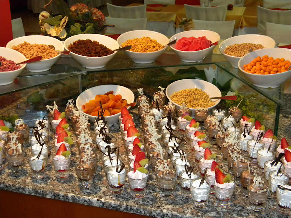 Viva - may 2013 HVD Viva Club Hotel