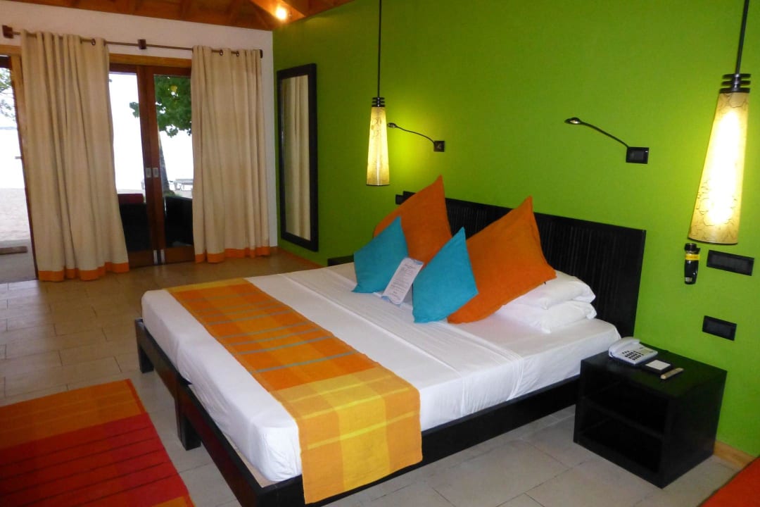 King Size Bett Vilamendhoo Island Resort & Spa