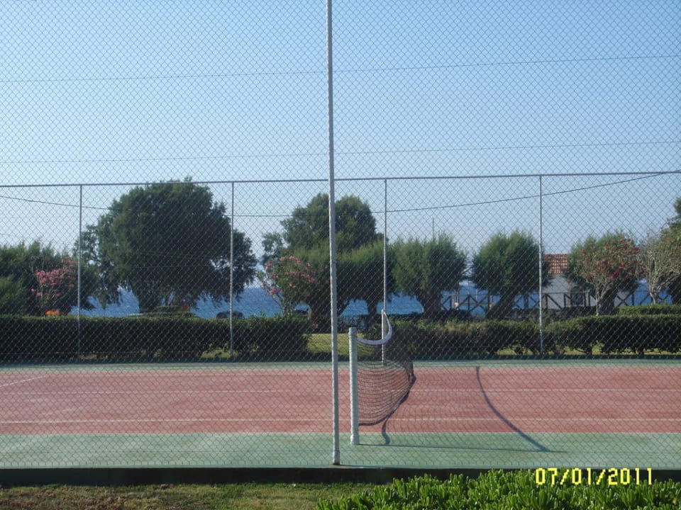 Tennisplatz Ialyssos Bay