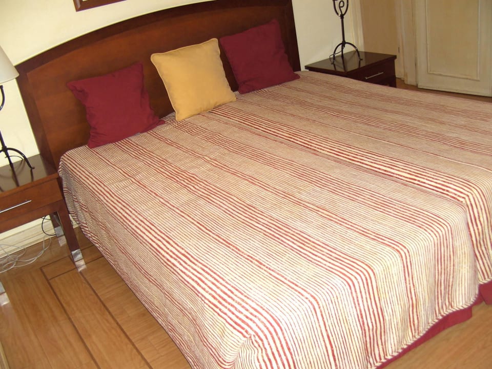 Schlafzimmer Hotel Yellow Praia Monte Gordo