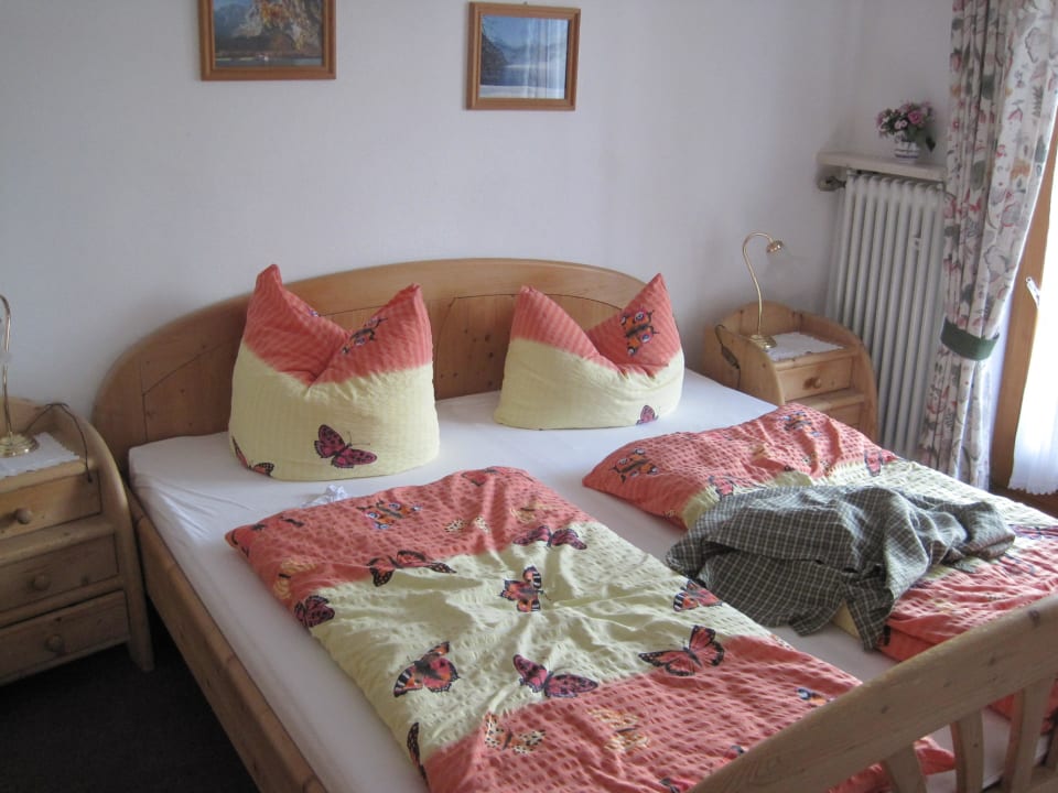 Schlafzimmer Gästehaus am Alpenpark