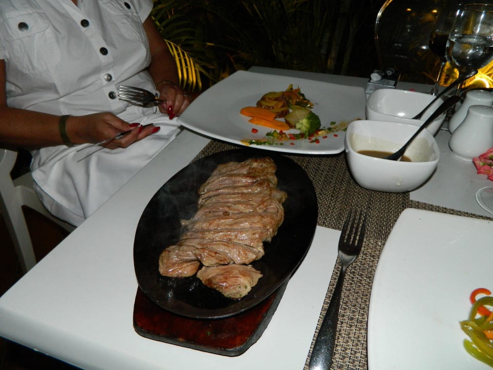 Rindslungenbraten lecker TRS Turquesa Hotel - Adults only