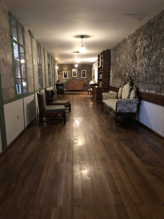 Lobby Hacienda La Cienega