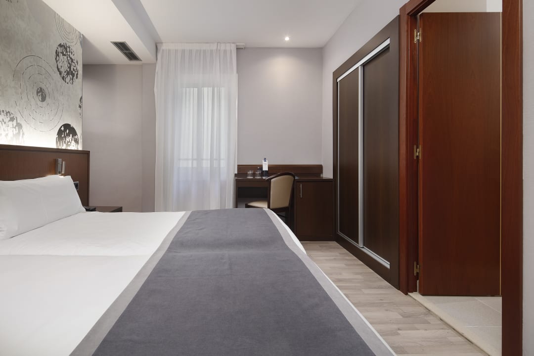 Zimmer Hotel HCC Taber