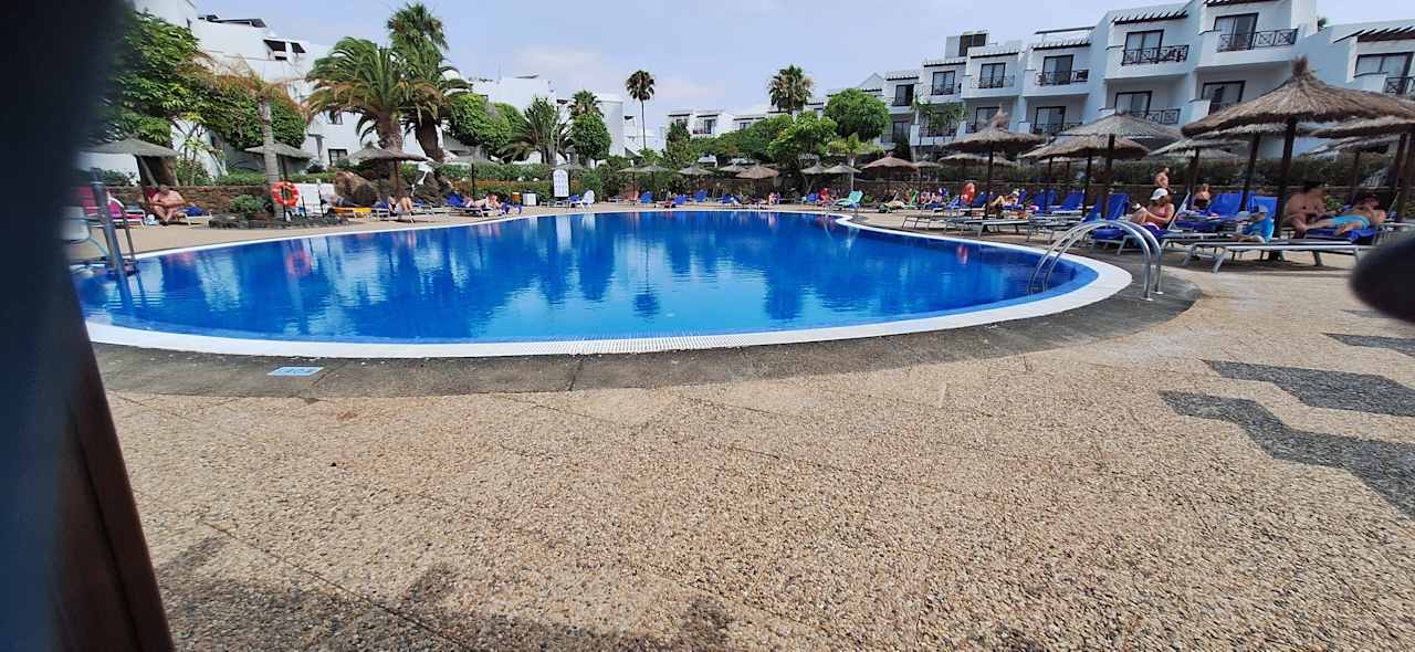 Pool allsun App.-Hotel Albatros