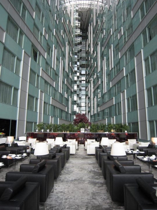 Executive lounge Park Plaza Westminster Bridge London