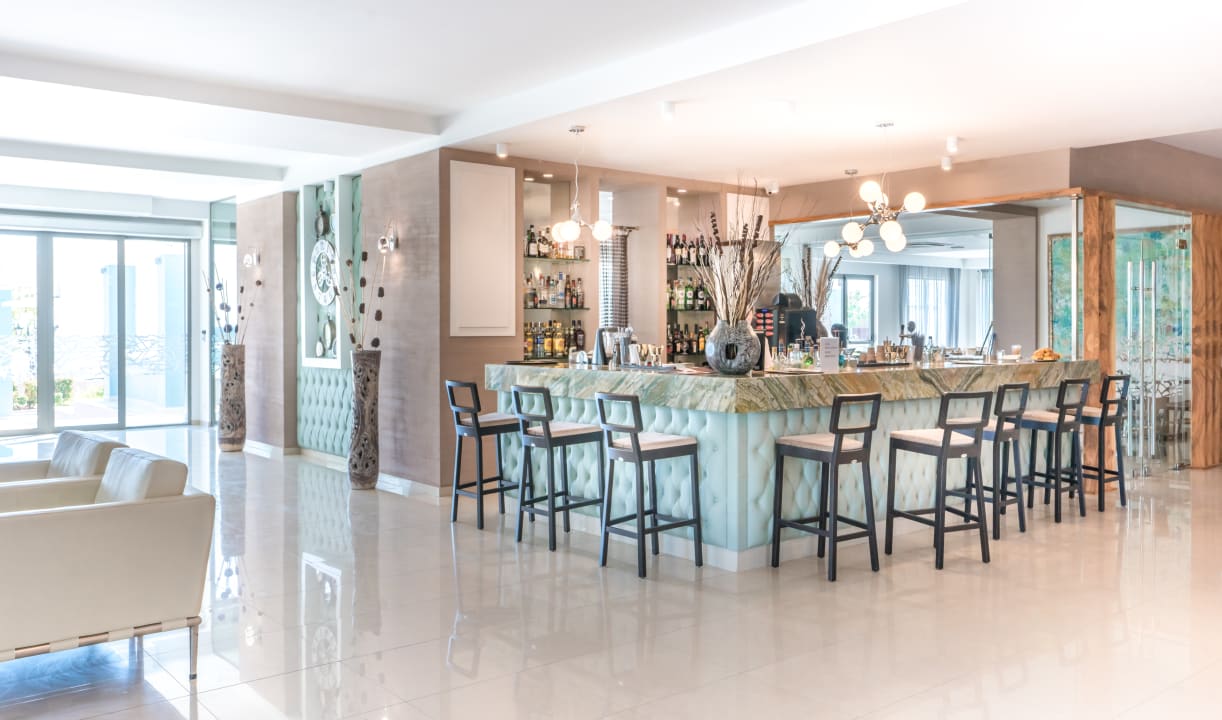 Lobby Elinotel Sermilia Resort