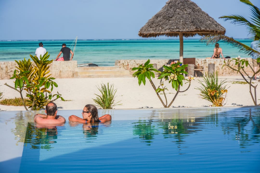 Strand Nur Beach Resort