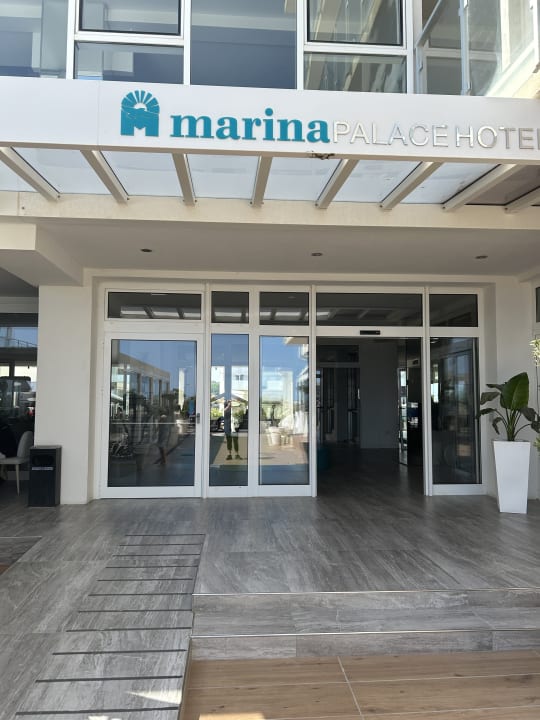 Außenansicht Marina Palace Hotel