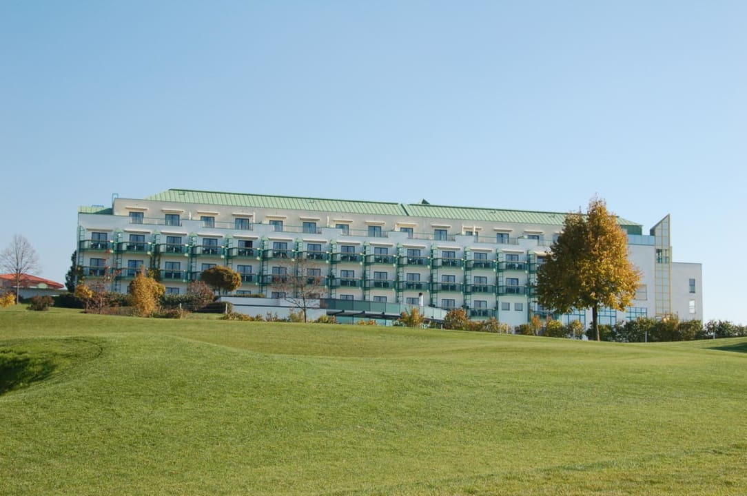 Außenansicht vom Golfplatz Hotel Reiters Supreme