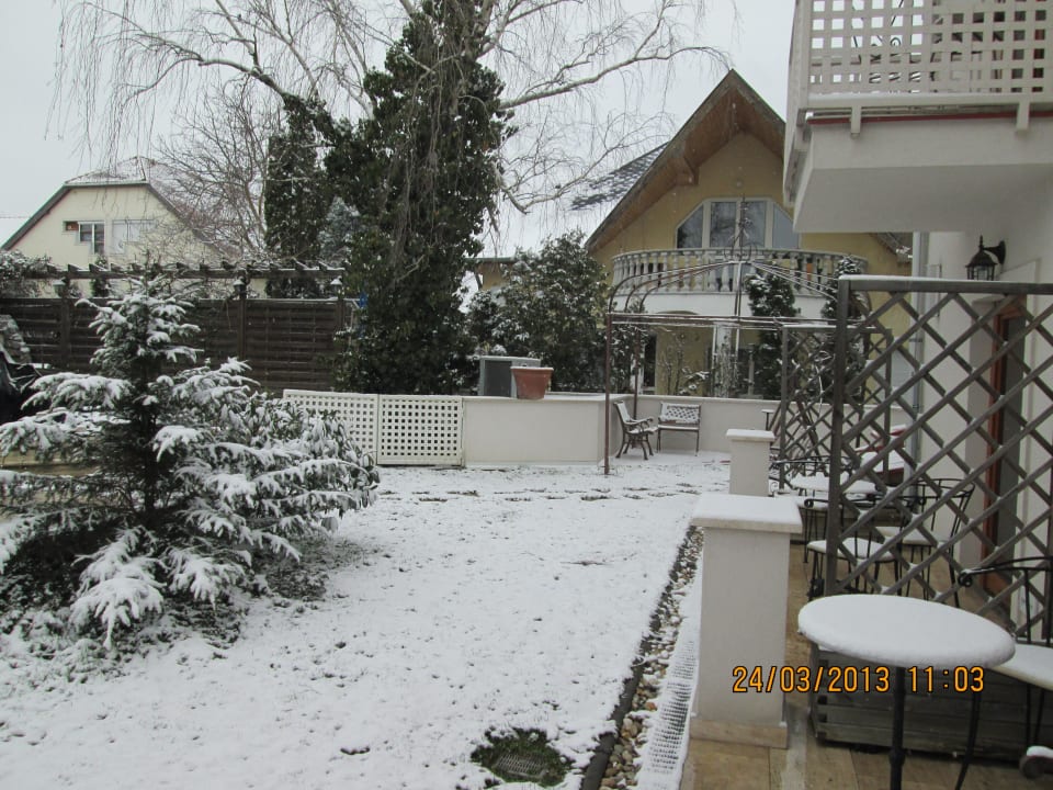 Schön angelegter Garten Amira Boutique Hotel Hévíz Wellness & Spa