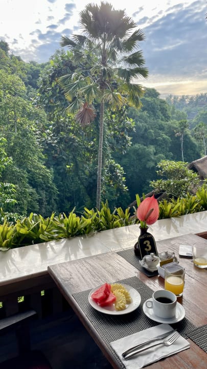 Gastro Hotel Tjampuhan