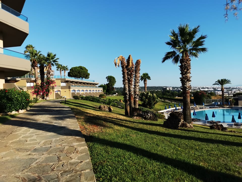 Gartenanlage Kresten Palace Hotel