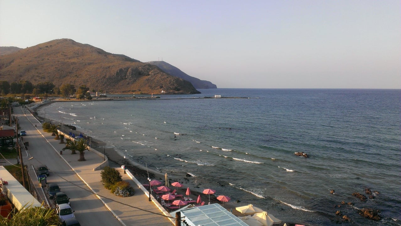 Strandpromenade nach Westen Hotel Corissia Princess