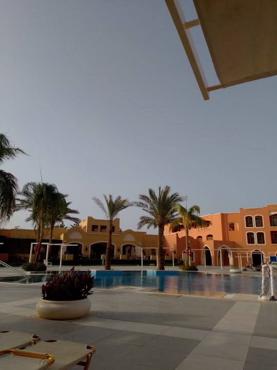 Pool Jaz Dar EL Madina