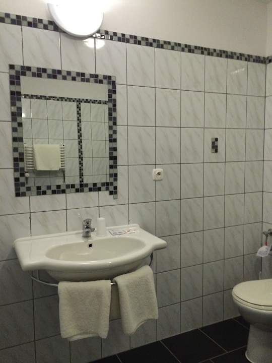 Bad Zimmer 108 Hotel Kęszyca Leśna