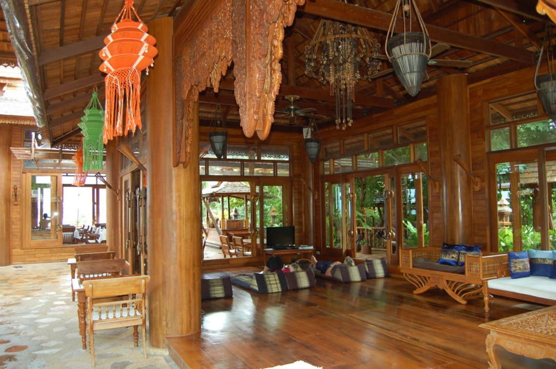 WiFi-Bereich,Relax-Zone und Bibliothek Santhiya Koh Phangan Resort & Spa