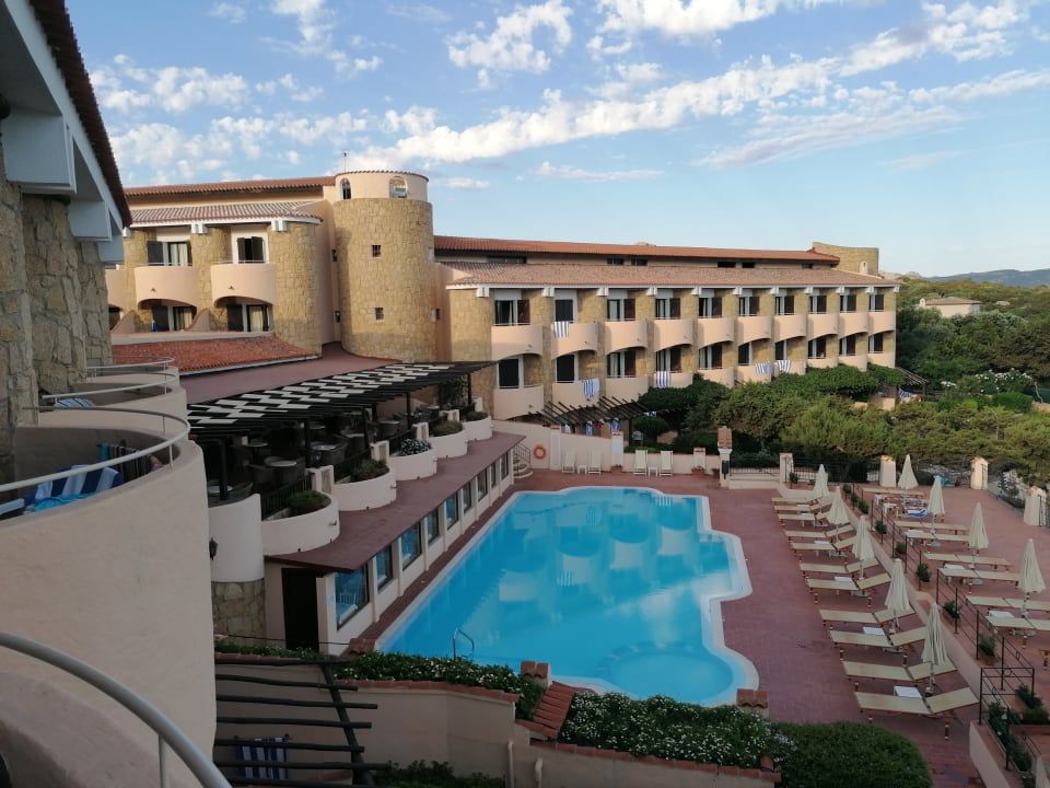 Pool Grand Hotel Smeraldo Beach