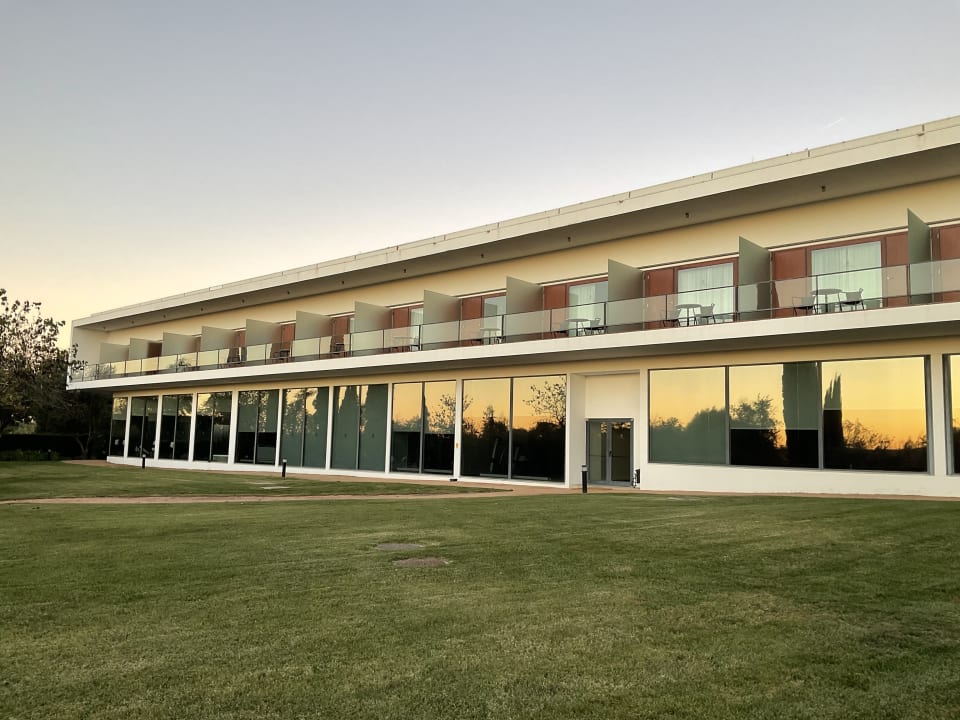 Außenansicht Convento do Espinheiro Hotel & Spa