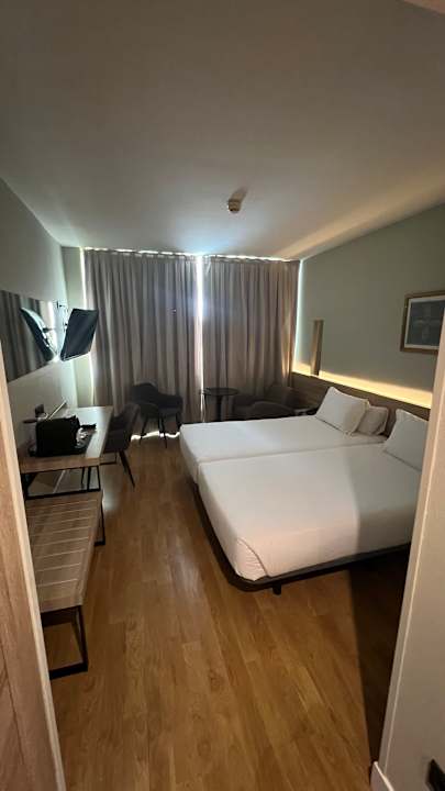 Zimmer Eurohotel Diagonal Port