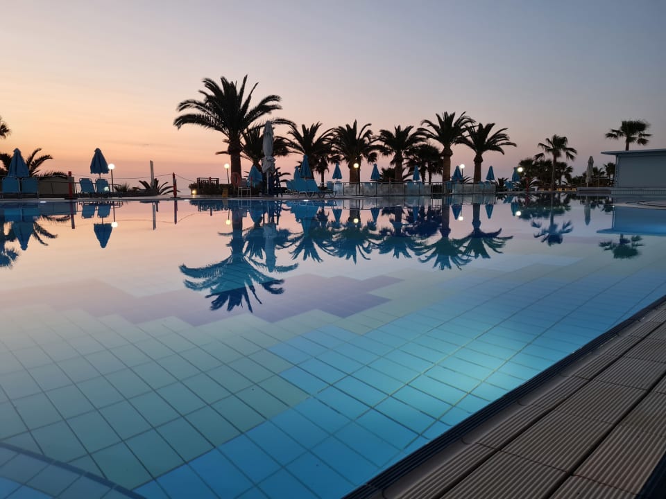Pool Iberostar Waves Creta Panorama & Mare