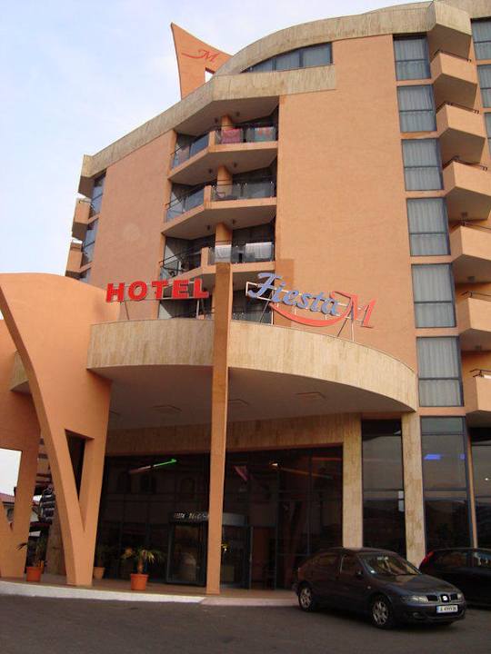 Eingang Fiesta Beach & Fiesta M