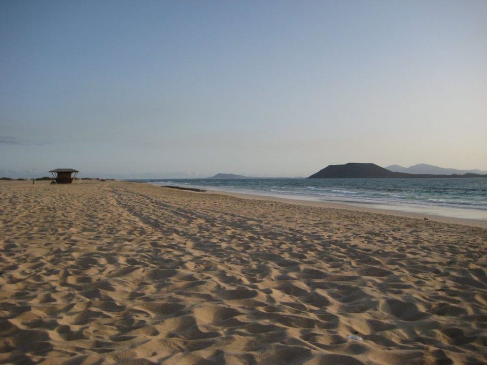 morgens am Strand Hotel Riu Palace Tres Islas