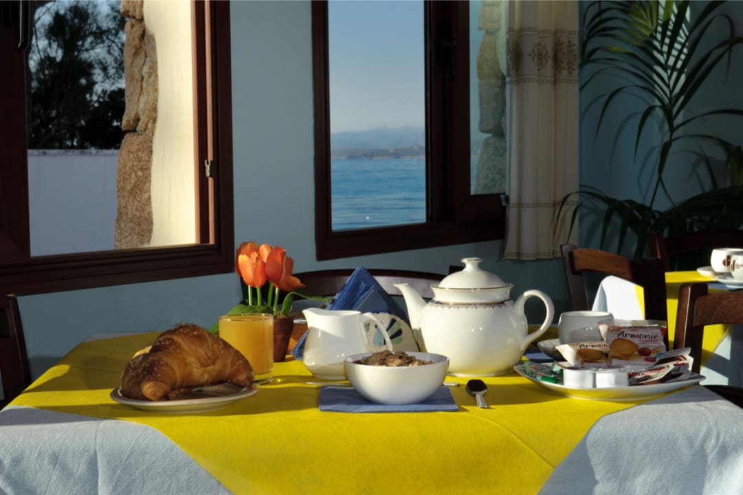 Sala colazioni con vista mare Hotel Tabby