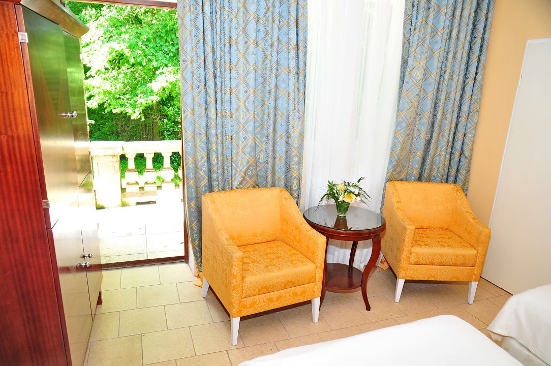 Zimmer Podzamcze - Schlosspension