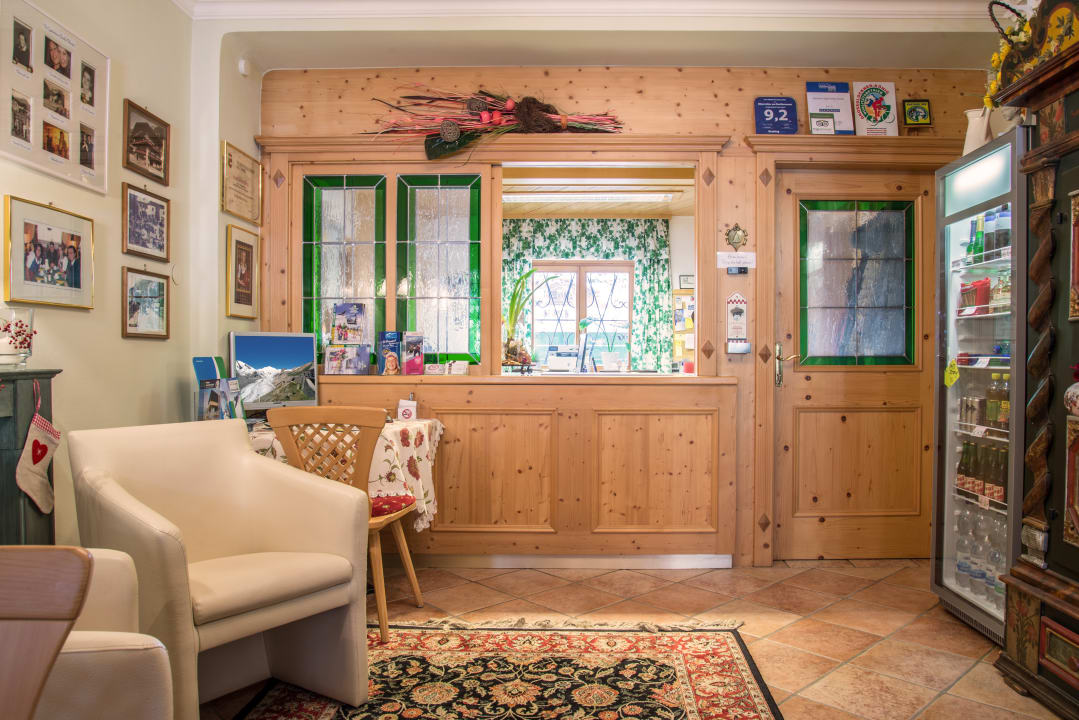 Lobby Pension Oberreiter Fusch