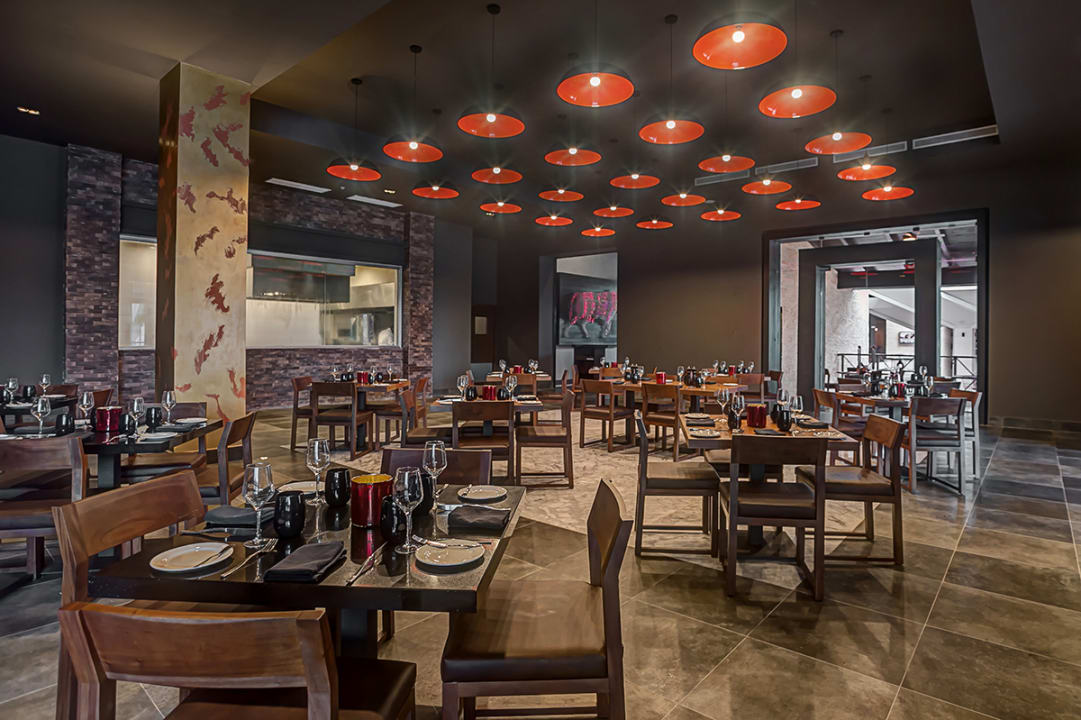Restaurant Royalton White Sands
