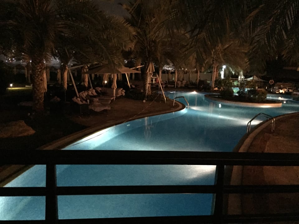 Pool Le Meridien Mina Seyahi Beach Resort & Waterpark