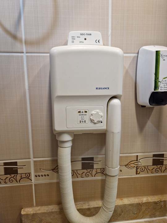 Zimmer Latanya Park Resort