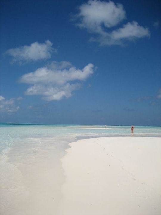 Beach Kuredu Island Resort & Spa