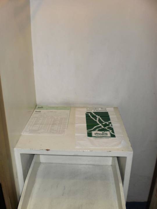 Schrank von innen Pinnacle Lumpinee Park Hotel