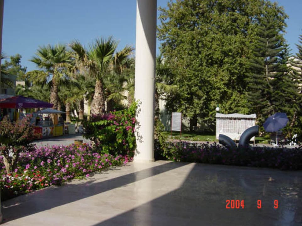 Läden VONRESORT Golden Beach