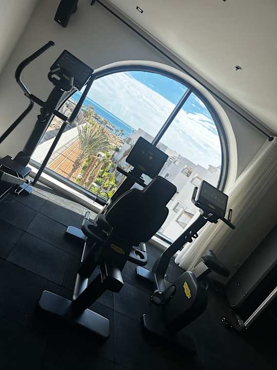 Sport & Freizeit Serry Beach Resort