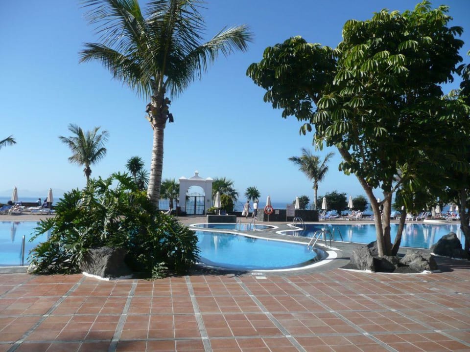 Pool Hipotels Natura Palace