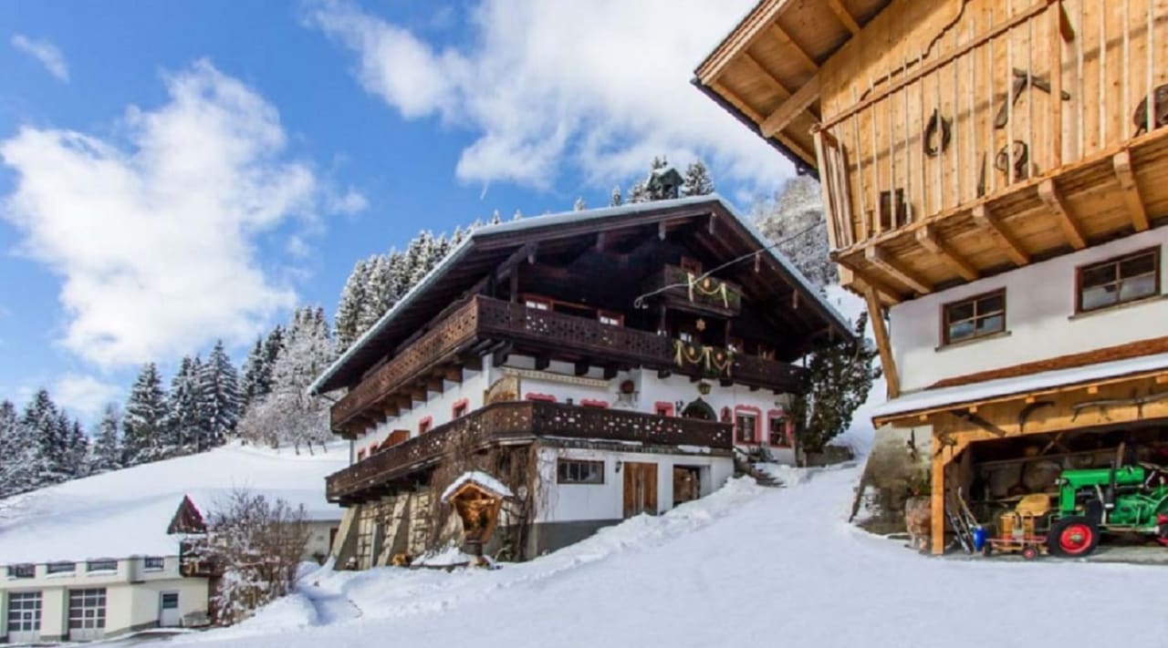 Außenansicht Remberghof