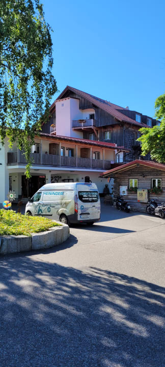 Außenansicht 1. Bier & Wohlfühlhotel Gut Riedelsbach
