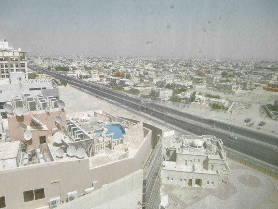 Aussicht zur Straße Carlton Al Barsha