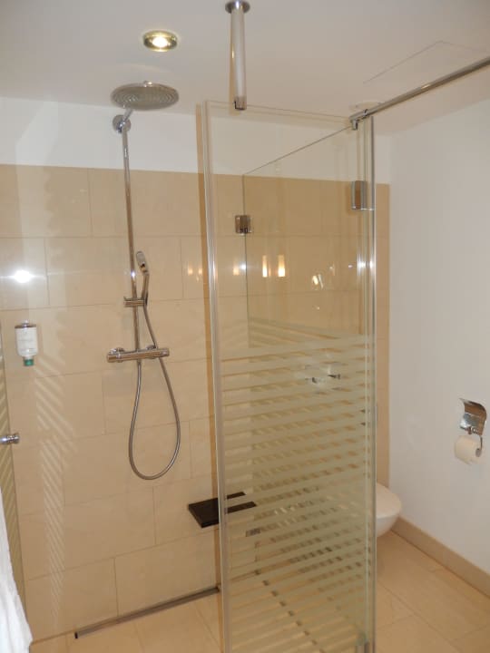 Dusche Steigenberger Hotel Graf Zeppelin