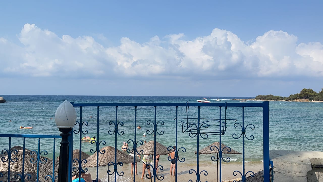 Strand Incekum Su Hotel