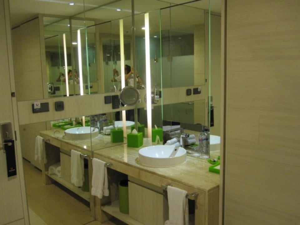 Bad The Stones Hotel - Autograph Collection by Marriott