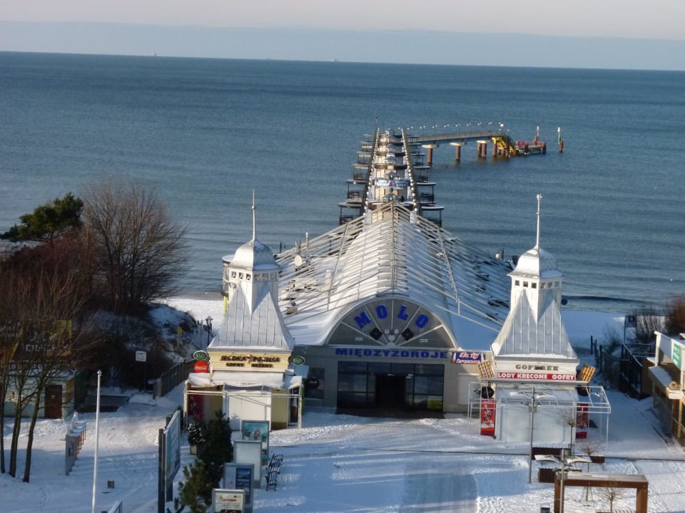 WIDOK NA MOLO Hotel Aurora Family & SPA